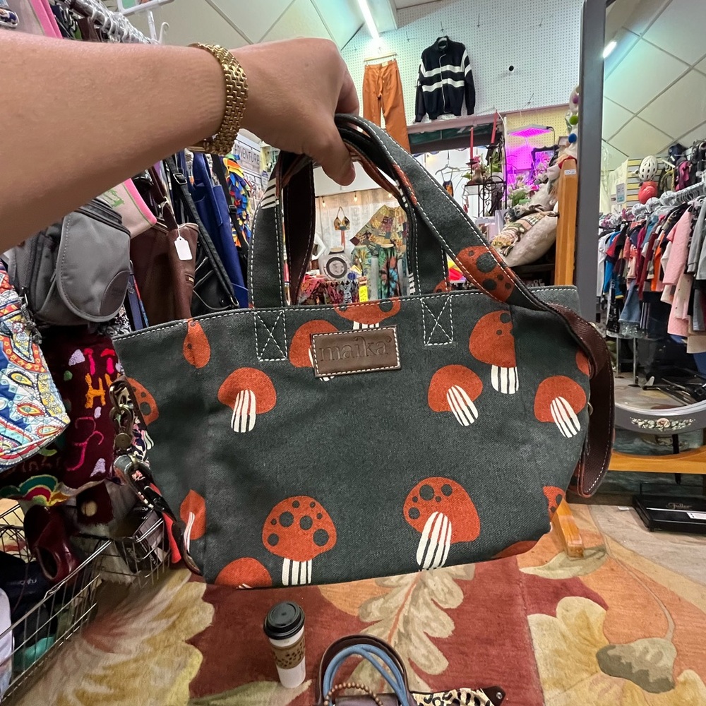 NWOT Maika Dark Green Canvas Tote with Mendocino Mushroom Print